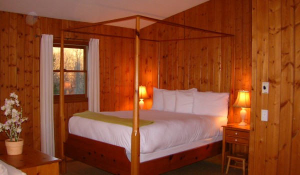 Galaxy Cabin Bed Room